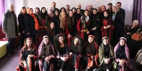 التربية والتعليم والمشروبات الوطنية وبلدية بيتونيا يفتتحون "ركن الإرشاد"