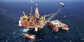 النفط قرب أدنى مستوياته في 3 أشهر