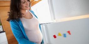 باحثون يحددون أنواع الطعام المؤدية للولادة المبكرة