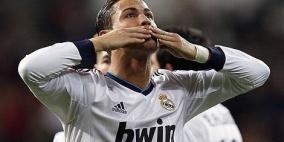 فيديو: شبيه رونالدو يثير طرقات مدريد