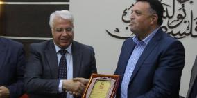 جامعة بوليتكنك فلسطين تكرم اعلاميي الخليل