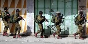 الاحتلال يعتقل فتى وشابين مقدسيين من سلوان