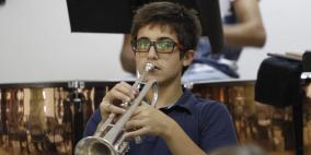 تحضيرات أوركسترا فلسطين للشباب التي ستقدم عروضها في رام الله ونابلس وبيت لحم والاردن نهاية الشهر