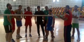 انطلاق دوري الطائرة الممتاز يشهد انتصارين متوقعين لجيوس وسنجل