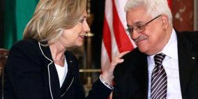 كلينتون تصل رام الله وتجري مباحثات مع الرئيس عباس حول وقف اطلاق النار في غزة