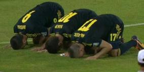 فيديو: سجود غريب من منتخب السويد