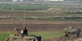 الاحتلال يستهدف الصيادين في بحر رفح وخان يونس والمزارعين في المحافظة الوسطى