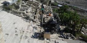 مستوطنون يصورون فيلما في القصور الأموية