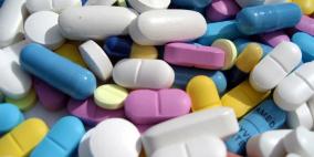 اختلاف ألوان واشكال حبوب الأدوية يخيف المرضى