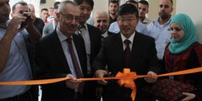 ممثل كوريا يزور جامعة النجاح ويشارك في احتفال إستلام أجهزة من الوكالة الكورية للتنمية