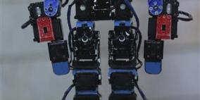 روبوت يتحول إلى سيارة قيد التصميم في اليابان