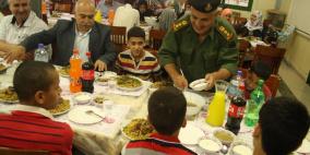 قلقيلية: افطار للأطفال الايتام نزلاء جمعية دار الايمان لإيواء ورعاية الايتام