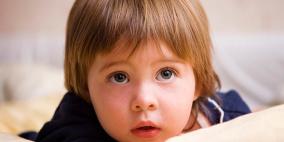 علماء: هرمون التستوستيرون يعيق كلام الأطفال