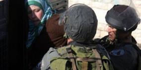 الاحتلال يعتقل مواطنة اثناء توجهها لزيارة نجلها الأسير