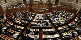 تشريع أمام البرلمان اليوناني لبدء مفاوضات الإنقاذ
