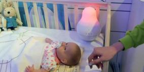 جهاز لمراقبة الطفل عن بعد باستخدام الهواتف الذكية