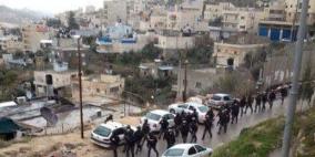 الاحتلال يهدم منزل شهيد بالقدس ويغلق آخر