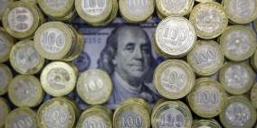 الدولار يسجل أكبر خسارة يومية له مقابل اليورو