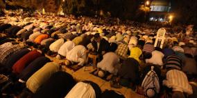 نصف مليون مصل يحيون ليلة القدر في المسجد الاقصى