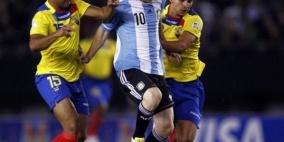 رباعية لراقصي التانغو في شباك الأكوادور