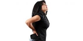 الانحناء والالتواء المفاجئ يسببان مشاكل بالعمود الفقرى