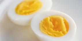 لا تفوتوا تناول البيض في السحور