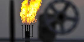 النفط يغازل مستوى 50 دولاراً مجدداً بعد مكاسب بـ 4%