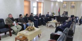 بلدية حلحول تناقش مشروع بناء المستشفى الحكومي في البلدة