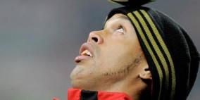 رونالدينهو رسميا يوقع لإحدى فرق الدوري القطري