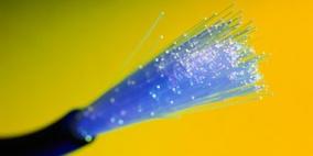 تعرف على الألياف الضوئية ومميزاتها