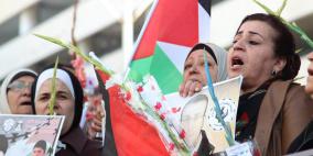 وقفة تضامنية في نابلس مع الأسير الصحفي محمد القيق