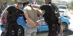 الخليل: القبض على شخص متلبسا بصرف "شيك" مزور قيمته 25 الف شيقل