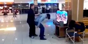 بالفيديو .. ذعر العالم الافتراضي يتحول إلى ضحك المقلب الحقيقي