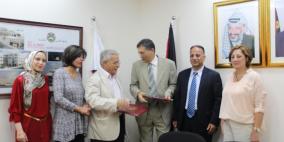 "القدس المفتوحة" وشبكة القدس للمناصرة المجتمعية توقعان مذكرة تفاهم