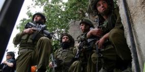 الإحتلال يعتقل 4 مواطنين من قرية اللبن الغربي شمال غرب رام الله