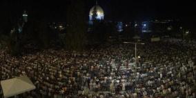 نحو 400 الف مصل احيوا ليلة "السابع والعشرين" من رمضان بالاقصى