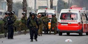 مستوطن يدهس شابا شمال الخليل