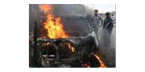 مجهولون يضرمون النار بسيارة محام في جنين