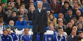 مورينيو يفلت من الإقالة بعد اجتماع إدارة تشيلسي