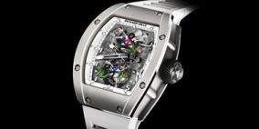 طرح ساعة يد حددت وقت وفاة كينيدى فى مزاد بنيويورك