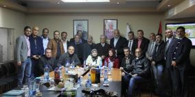 "القدس المفتوحة" تحتفل بتخريج دورة لناطقين إعلاميين في "الأمن الوقائي"