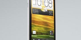 "إتش تي سي" تكشف عن هاتفين بنظام "ويندوز 8"