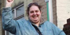 أكثر من مليون مشاهدة لبريطانية ترقص بمحطة للحافلات