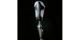 ساق اصطناعية تعطي واضعها شعور وكأنها طبيعية