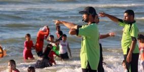 الدفاع المدني بغزة يستعد لاستقبال الصيف ويحذر من نقص عدد المنقذين