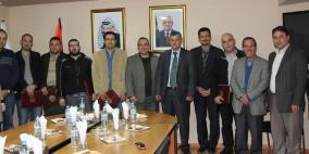 "القدس المفتوحة" تخرج دورتين تدريبيتين لموظفي لجنة الانتخابات المركزية