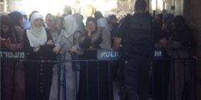 توتر في الأقصى وسط اقتحامات للمستوطنين ومنع متواصل للنساء