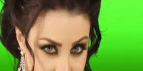 راقصة مصرية تعد جمهورها بالرقص عارية بحال تأهل فريق بلادها لكأس العالم