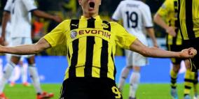 وكيل أعمال ليفاندوفسكي: اللاعب سينضم للغريم البافاري إذا توصل الناديان لإتفاق