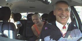 رئيس وزراء النرويج .. سائق سيارة أجرة "سيئ" ليوم واحد